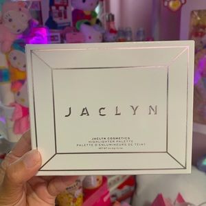 Jaclyn Highlighter Palatte
